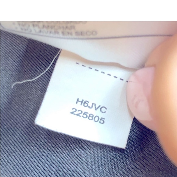 Nike Girls Dri-Fit Full Zip Grey Jacket size Medium - Picture 5 of 9